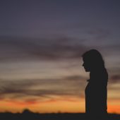 پس از جنگ جهانی دولت فرانسه برای احیاء سینمای کشور چه اقداماتی انجام داد ؟