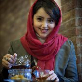 اندکی از زندگی نازنین بیاتی بازیگر ایرانی