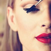 روش های آرایش در سنین مختلف