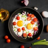 املت پیاز و گوجه فرنگی