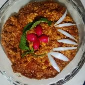 گوشت چرخ کرده با نیمرو