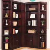 دکوراسیونی خلاقانه با ایجاد کتابخانه ای در کنج دیوار