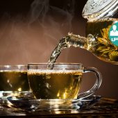 چه دمنوش هایی به پاکسازی کبد کمک می کنند؟