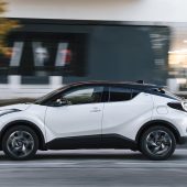 بررسی تویوتا 2018 Toyota) C-HR) در نگاه اول