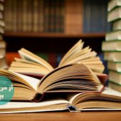 قاچاقچیان طلبکار کتاب