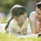 راهنمائی نوجوانان توسط والدین